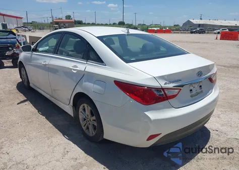 2014 Hyundai Sonata Gls z USA, uszkodzony, nr VIN 5NPEB4AC3EH871369